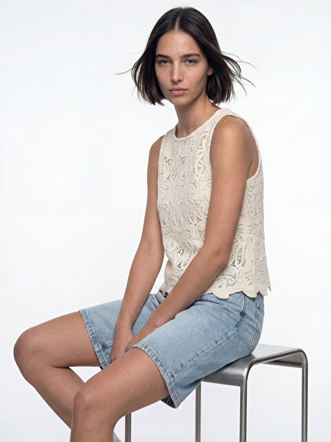 LCW Vision Bisiklet Yaka Dantelli Bluz