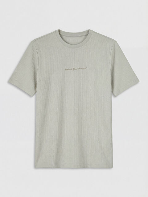 LCWAIKIKI Classic Bisiklet Yaka Nakışlı Fitilli Erkek Tişört