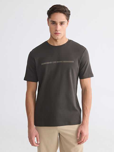 LCWAIKIKI Classic Bisiklet Yaka Baskılı Penye Erkek Tişört