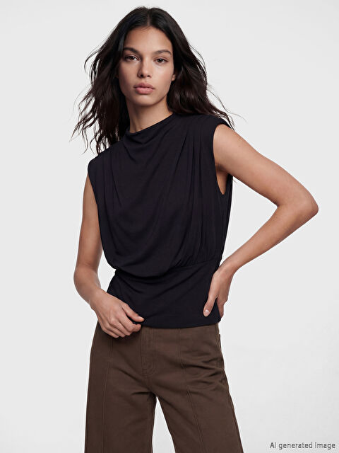 LCW Vision Dik Yaka Büzgülü Bluz	Mock Neck Ruched Blouse