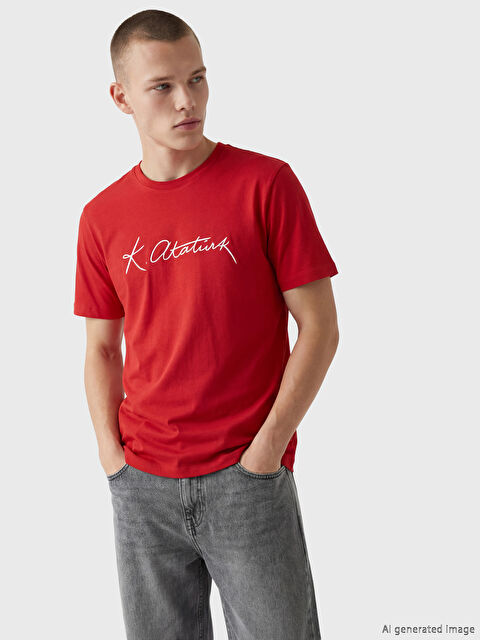 XSIDE Bisiklet Yaka Atatürk İmzası Baskılı Erkek Tişört