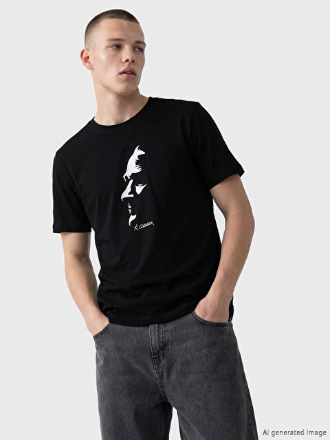 XSIDE Bisiklet Yaka Atatürk Baskılı Erkek Tişört