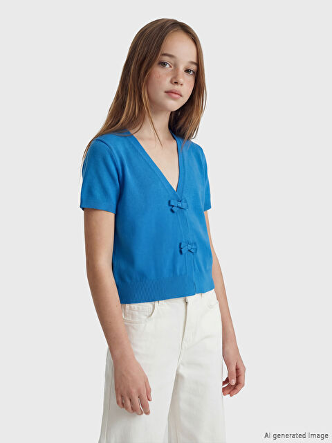 LCW Kids V Yaka Fiyonk Detaylı Kız Çocuk Triko Hırka