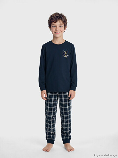 LCW Kids Baskılı Erkek Çocuk Pijama Takımı - S6P588Z4-RFF