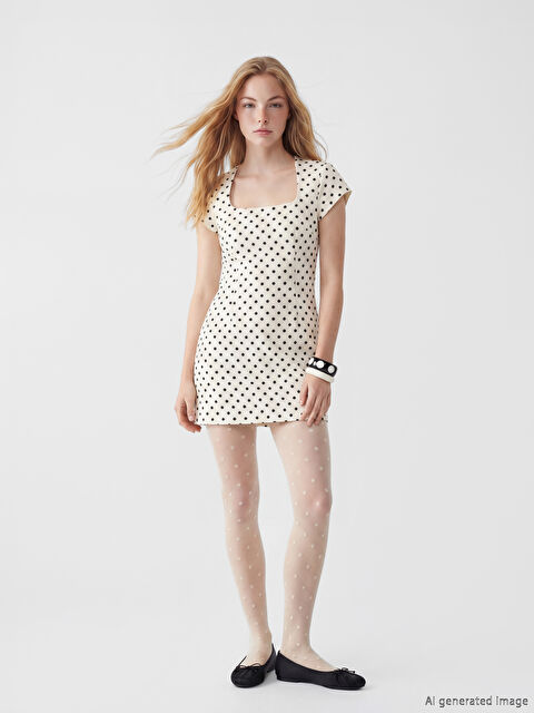 XSIDE Robe Mini à Pois à Col Carré