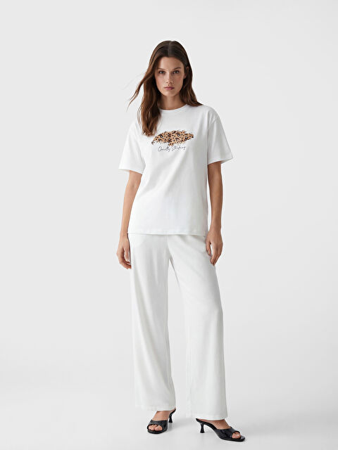 LCW Modest Bisiklet Yaka Baskılı Kadın Tişört