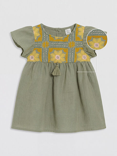 LCW baby Bisiklet Yaka Nakışlı Kız Bebek Müslin Elbise