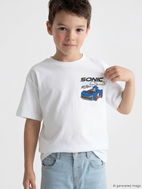 LCW Kids Bisiklet Yaka Sonic Lisanslı Erkek Çocuk Tişört