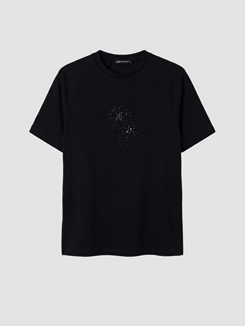 LCW Modest Bisiklet Yaka Taş İşlemeli Kadın Tişört