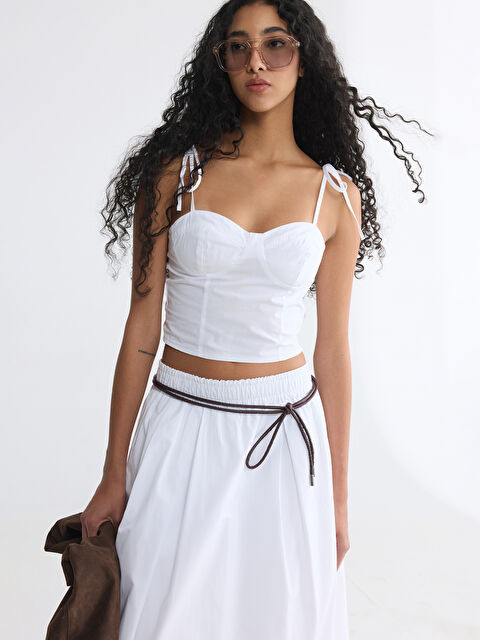 XSIDE Kalp Yaka İp Askılı Crop Bluz