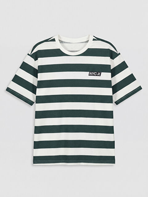 LCW Kids Bisiklet Yaka NYC Baskılı Erkek Çocuk Tişört