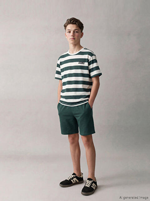 LCW Kids Çizgili Erkek Çocuk Şortlu Takım