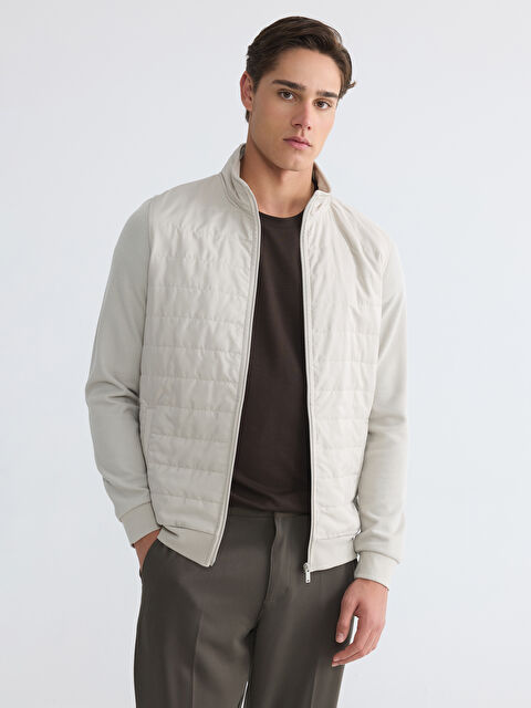 LCWAIKIKI Classic Dik Yaka Erkek Kapitone Fermuarlı Sweatshirt