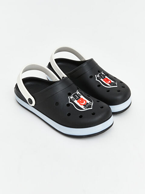 LCW STEPS Beşiktaş Baskılı Erkek Çocuk Plaj Sandaleti