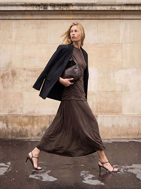 LC WAIKIKI Bisiklet Yaka Büzgülü Uzun Elbise