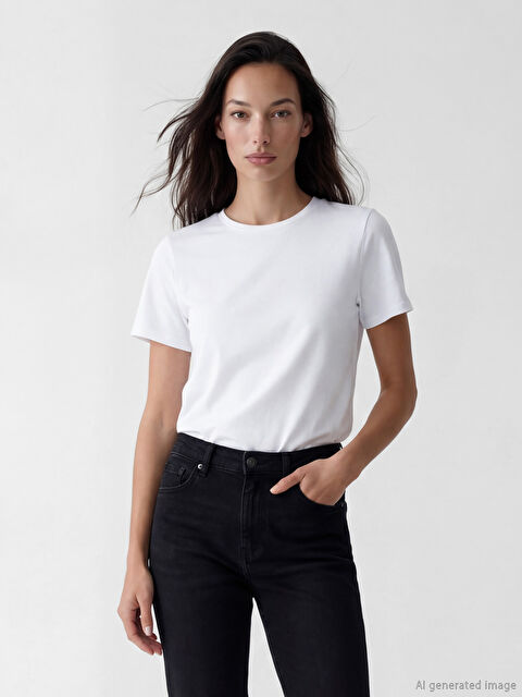 LCW EVERYDAY Bisiklet Yaka Kadın Tişört