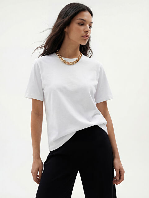 LCW Vision Bisiklet Yaka Kadın Tişört