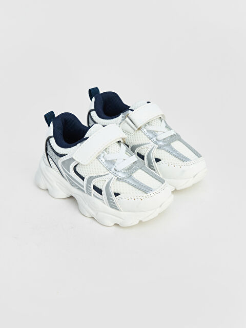 LCW STEPS Kalın Tabanlı Erkek Çocuk Spor Ayakkabı