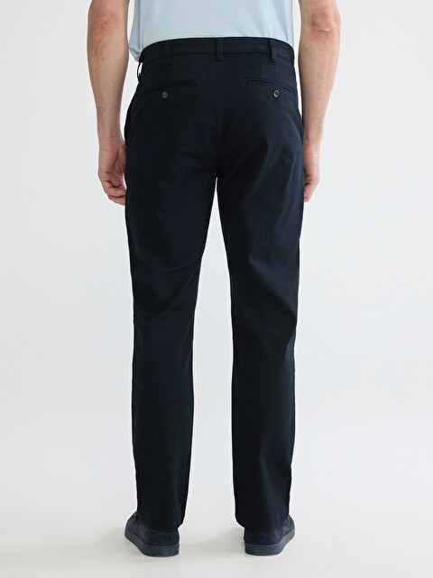 LCWAIKIKI Classic Lacivert Standart Kalıp Erkek Chino Pantolon