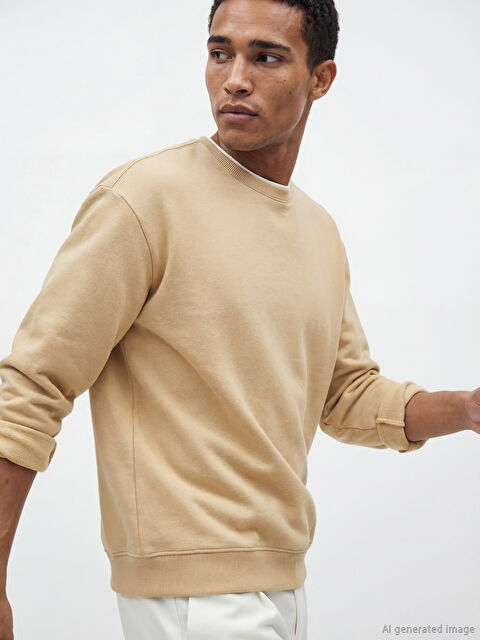 LCW Vision Bisiklet Yaka Erkek Sweatshirt - W66906Z8-G5L