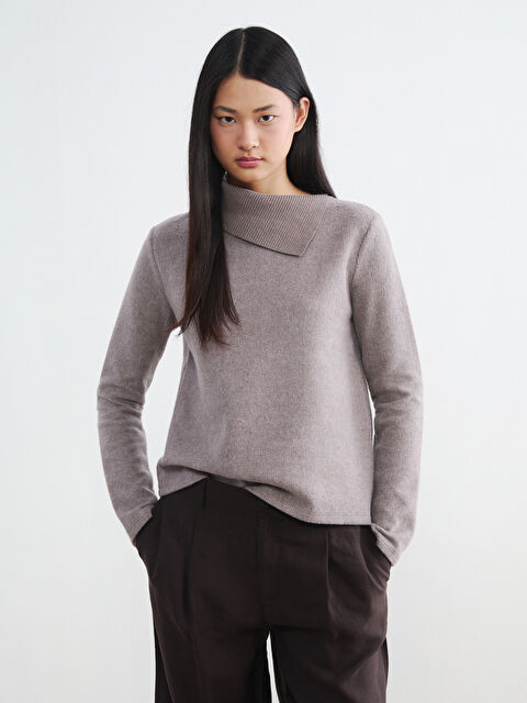 LCW Vision Asimetrik Balıkçı Yaka Kadın Triko Kazak - W6B655Z8-ELJ