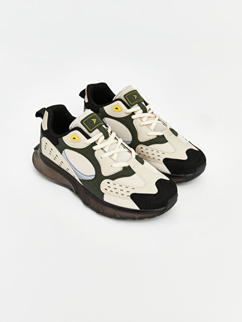 LCW STEPS Fileli Kalın Tabanlı Erkek Çocuk Spor Ayakkabı