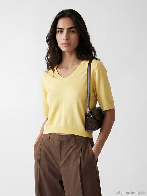 LCW Vision V Yaka Kadın Triko Kazak