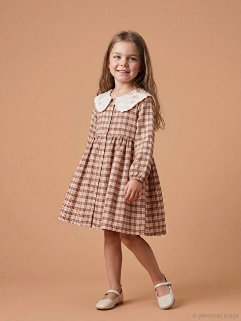LCW Kids Bebe Yaka Ekose Kız Çocuk Elbise