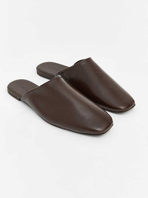 LCW STEPS Deri Görünümlü Kadın Terlik