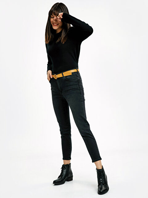 LCWAIKIKI Basic جينز عطارد بقصة نحيفة للسيدات - 8WN961Z8-J0F