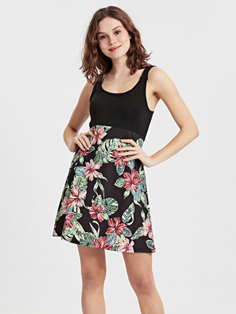 LCW DREAM Maillot de Bain Modeste pour Femmes avec Hijab et Jupe - 9S7229Z8-LQJ