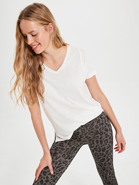 XSIDE ACTIVE Woman ECRU Sports T-Shirt - 9WQ113Z8-EEW