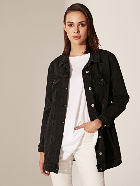 LCWAIKIKI Classic سترة جينز نسائية كم طويل بتفاصيل أزرار - 0S1676Z8-J0F