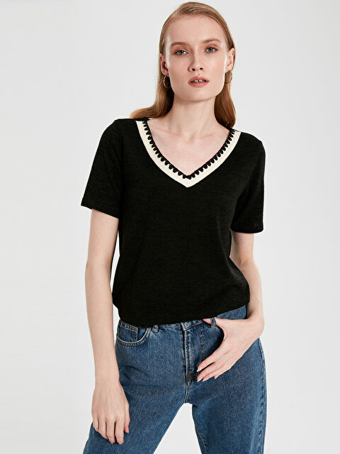 LCW Vision T-shirt à manches courtes et encolure en V pour femmes - 0S7323Z8-CVL