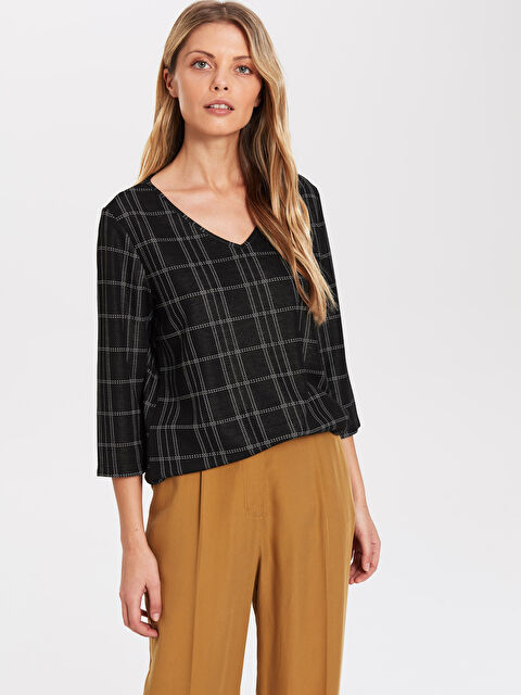 LCWAIKIKI Classic Woman BLACK T-Shirt - 0SI022Z8-MHS