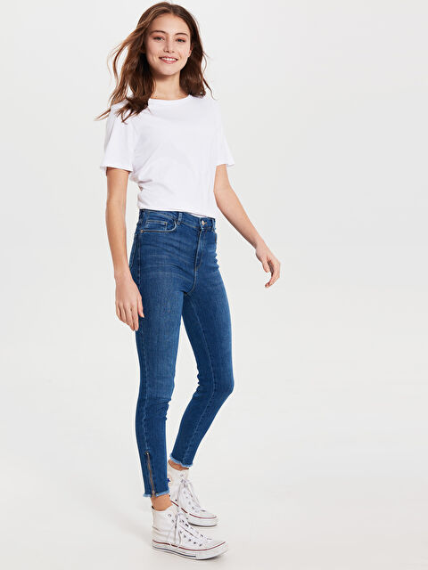LCW Jeans جينز نسائي بقصة جوبيتر سوبر سكيني ضيقة للغاية - 0SA596Z8-507