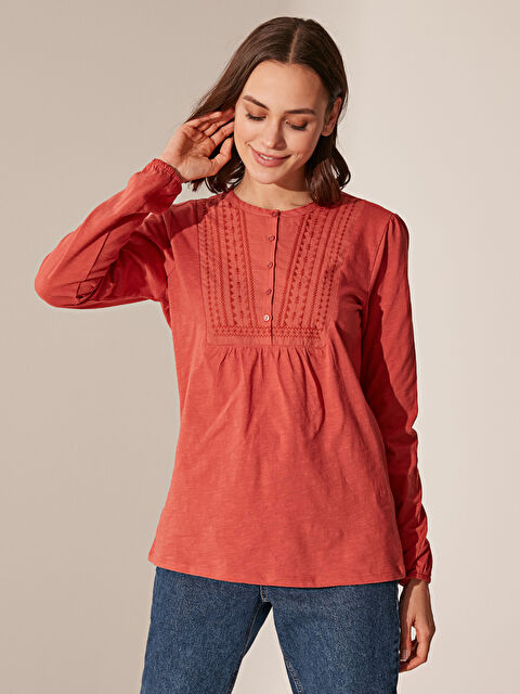 LCW Grace Chemises à Manches Longues en Coton Brodé - 0SD984Z8-H3D