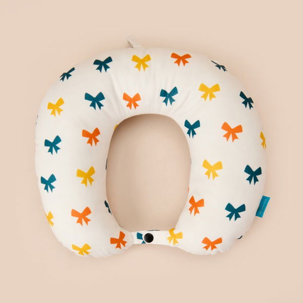 Kurdele Desenli Seyahat Boyun Yastığı - Renkli - 28,5x30 cm