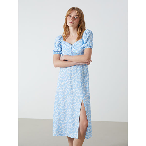 Kalp Yaka Çiçekli Elbise