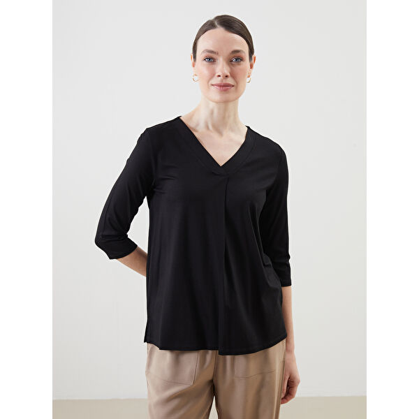 V Yaka Kadın Tişört