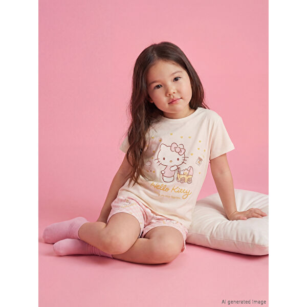 Hello Kitty Baskılı Kız Çocuk Şortlu Pijama Takımı