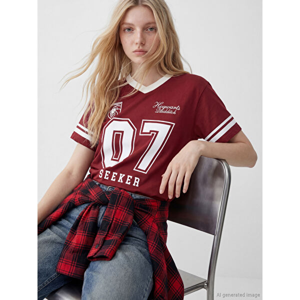 V Yaka Harry Potter Baskılı Oversize Kadın Tişört