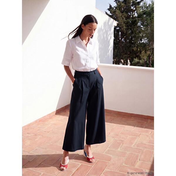 LCWAIKIKI Classic Loose Fit Kadın Pileli Kumaş Pantolon