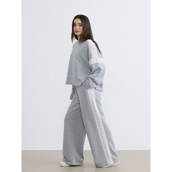 Petite Bisiklet Yaka Kadın Sweatshirt