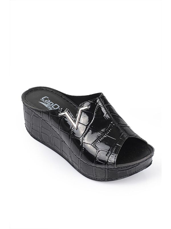 6145 Kadın Dolgu Topuklu V Toka Kroko Desenli Rugan Terlik - Görsel 4