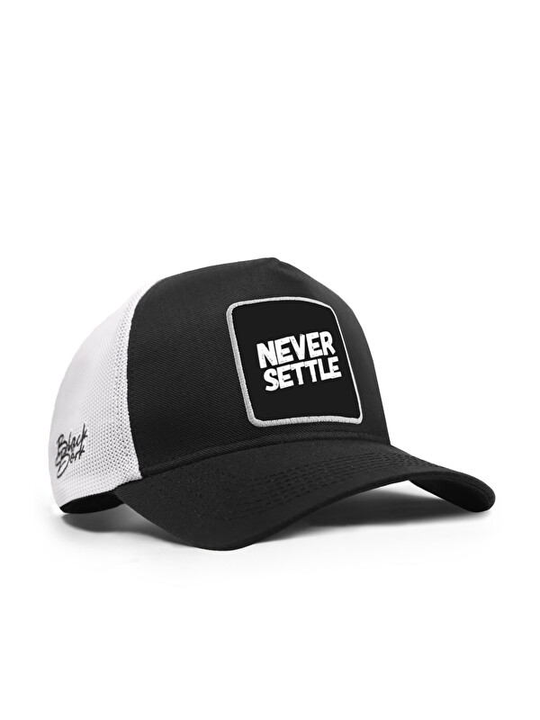 BlackBörk Never Settle Logolu Cordura Siyah-Beyaz Trucker Şapka