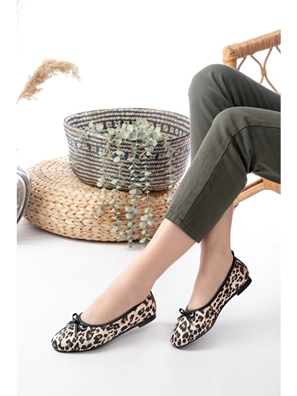 Slipcat Kadın Günlük Babet Yuvarlak Burun Balerin Babet