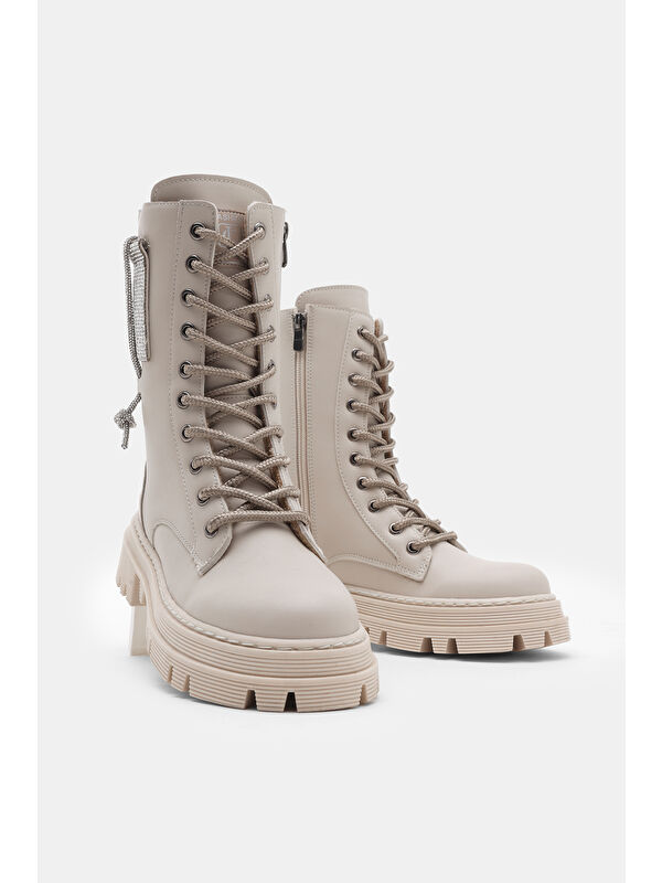 Kadın Bej Cilt Termo Taban Yanı Taşlı Bağcıklı ve Fermuarlı Bot - Görsel 5