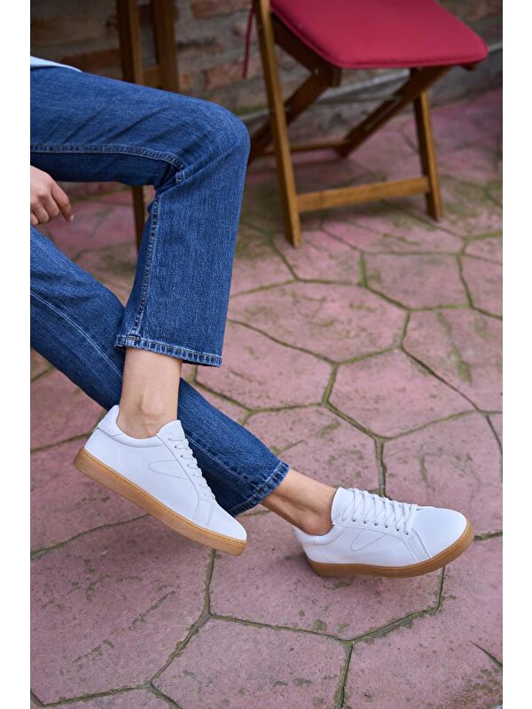 Retro Taban Detaylı Spor Ayakkabı Beyaz - Görsel 3