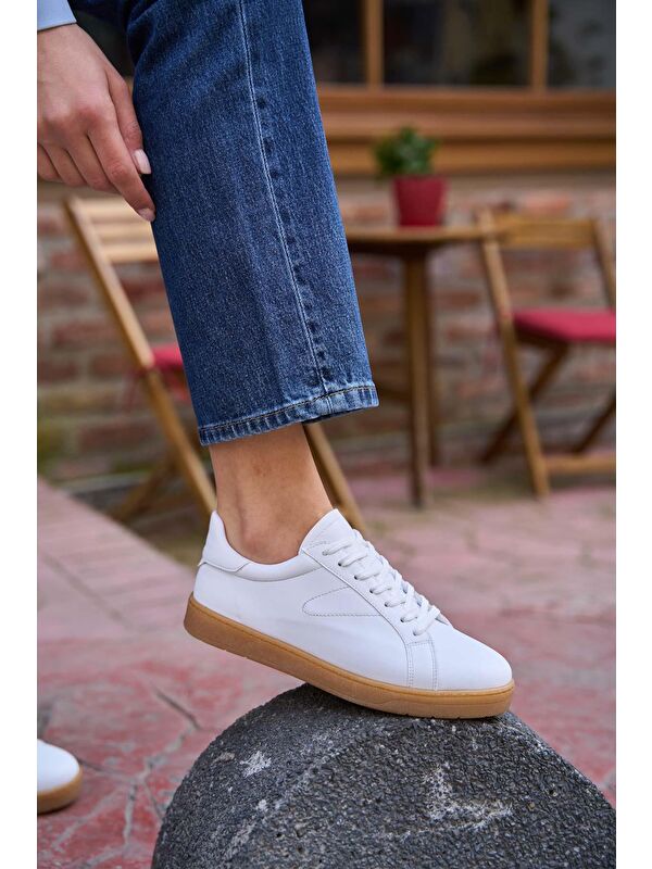 Retro Taban Detaylı Spor Ayakkabı Beyaz - Görsel 5